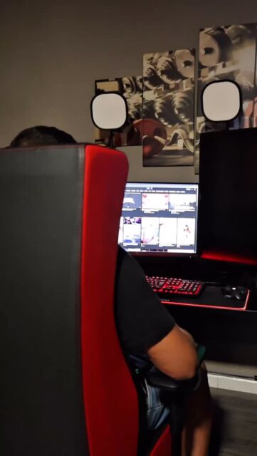 Casa + fame improvvisa?
Nessun problema: con Krive ordini in due click e ti arriva tutto a casa. 🍔🍟🍺

E se ti registri alla Fidelity? Ti aspettano prodotti in omaggio (e diciamolo… chi li lascia scappare?).

👉 vai sul link in bio e ordina Krive 

#krivématino #salento #matino #ristopub #delivery #pub